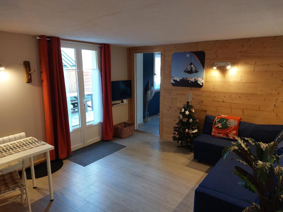 Studio Au Pied Des Montagnes Le Bourg-d'Oisans Ngoại thất bức ảnh
