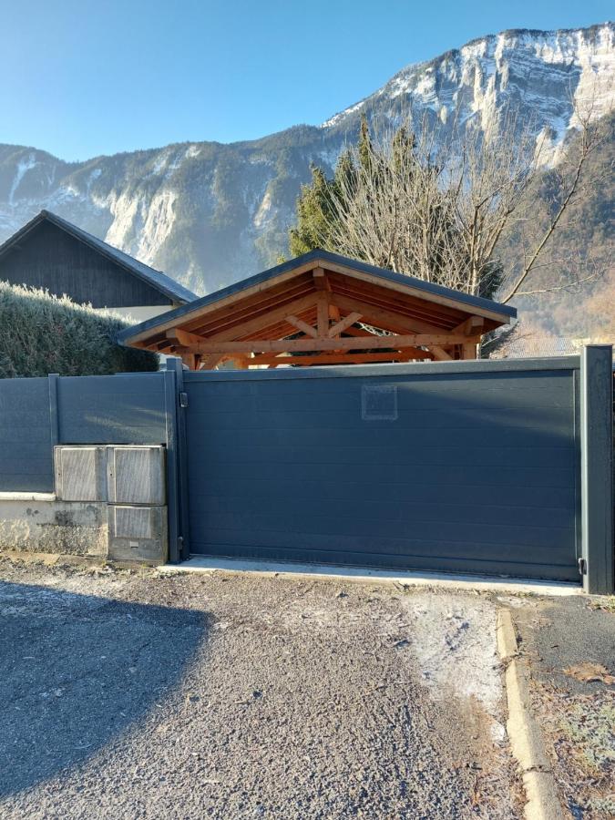 Studio Au Pied Des Montagnes Le Bourg-d'Oisans Ngoại thất bức ảnh