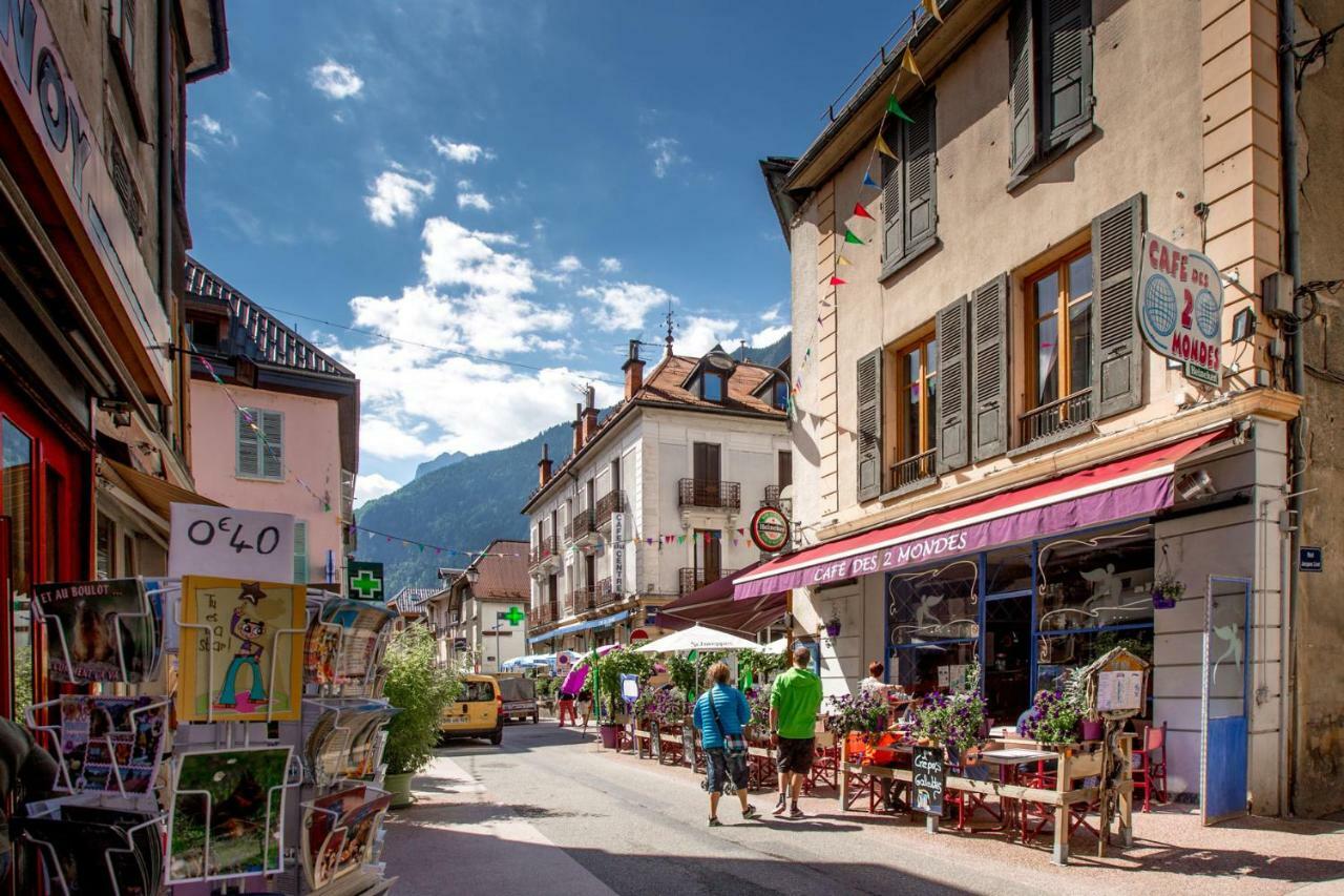Studio Au Pied Des Montagnes Le Bourg-d'Oisans Ngoại thất bức ảnh