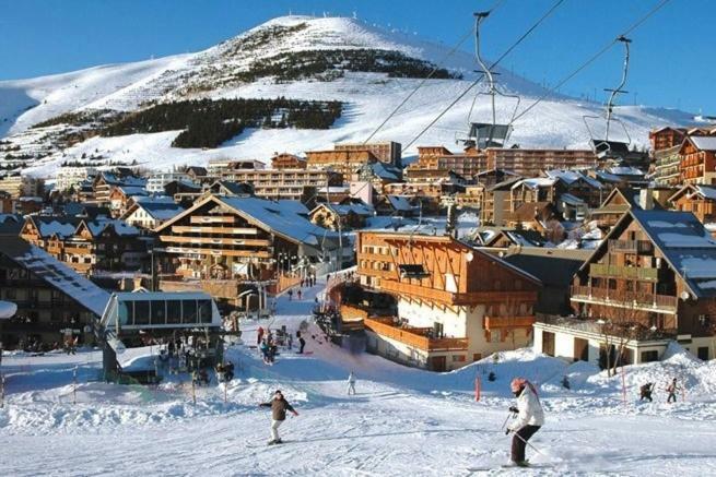 Studio Au Pied Des Montagnes Le Bourg-d'Oisans Ngoại thất bức ảnh